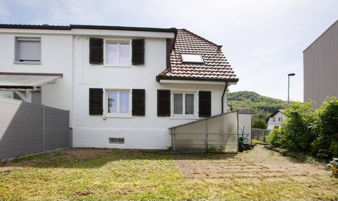 Ferienhaus Ayna, Direkt An Der Schweizer Grenze Bad Sackingen Ngoại thất bức ảnh